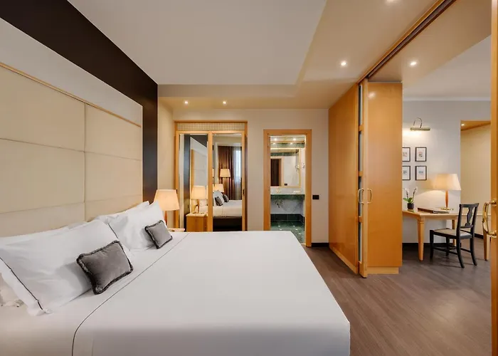 City Life Hotel Poliziano, By R Collection Hotels